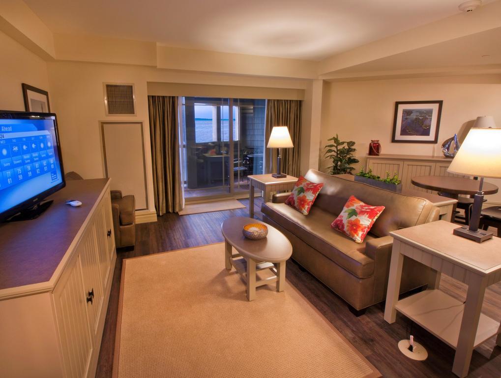 1000 Islands Harbor Hotel Clayton Room photo